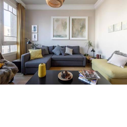 Beautiful & Central flat near Sagrada Familia