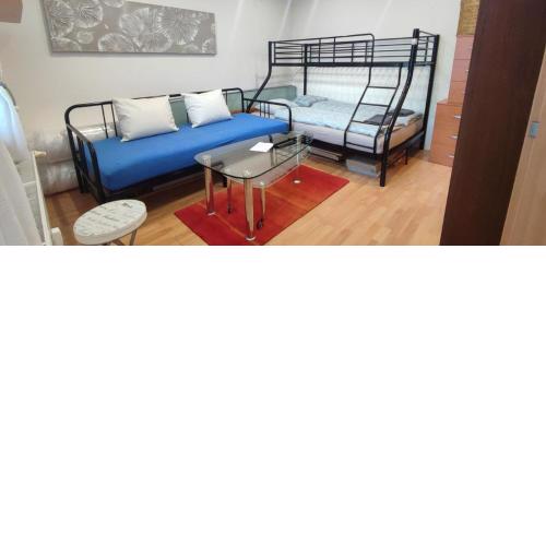 Beautiful, Central location apar in heart of City