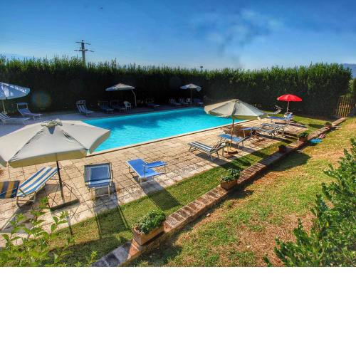 Beautiful Farmhouse with bubble bath in Umbria