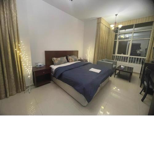 Beautiful Furnished Studio Building Apartment 903 AL Nahyan