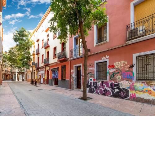 Beautiful Holiday Home in Zaragoza near Town centre