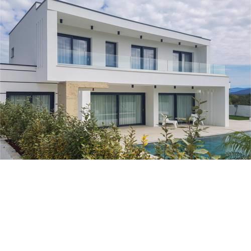 Beautiful home in Krk w/ Outdoor swimming pool, Sauna and 4 Bedrooms