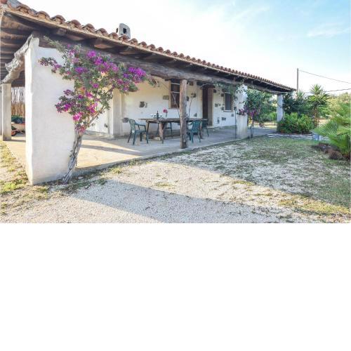 Beautiful Home In Orosei With Wifi And 2 Bedrooms
