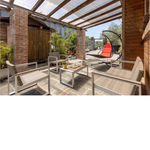 Beautiful home in Podenzana with 5 Bedrooms and WiFi