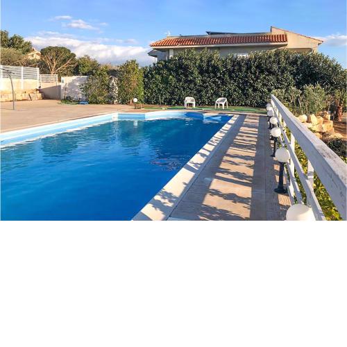 Beautiful home in Scicli with Outdoor swimming pool, WiFi and 2 Bedrooms