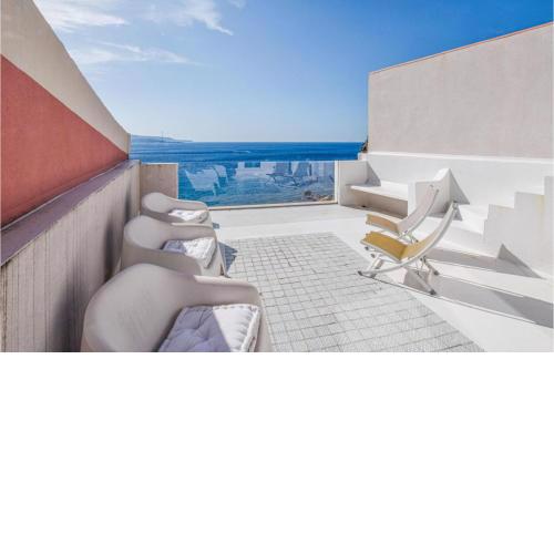 Beautiful Home In Scilla With Wifi And 5 Bedrooms