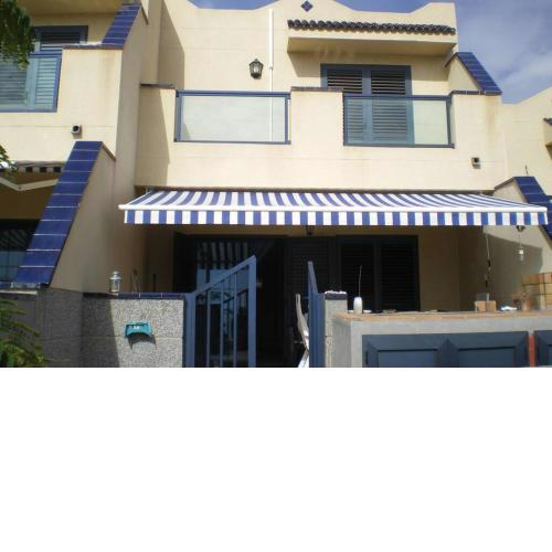 Beautiful house in front of beach