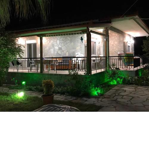 Beautiful House in Greece, Vrasna Paralia