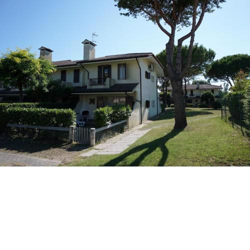 Beautiful house with Pool-tv-ac