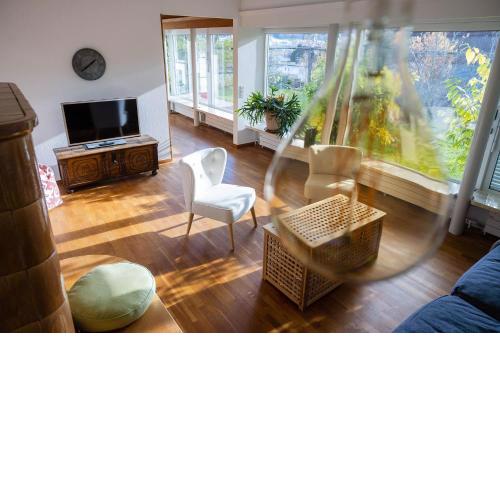 Beautiful luxury apartment with terrace, large garden, parking space and smart TV