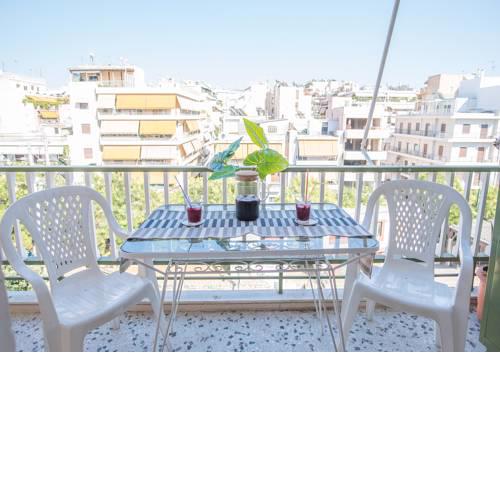 Beautiful New Apartment Near Metro Station