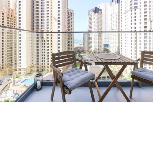 Beautiful Sea View 1 Bedroom apt walking 4min JBR Beach