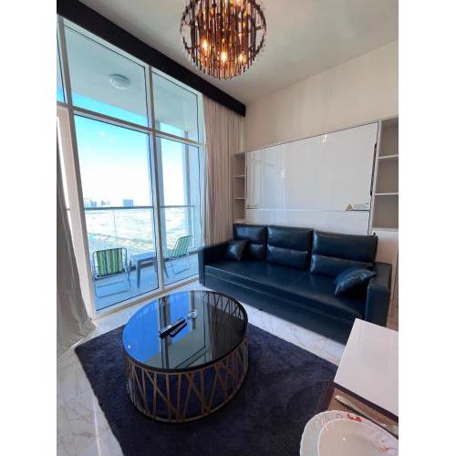 Beautiful Studio - Bayz Towers by Davliz Vacation Homes