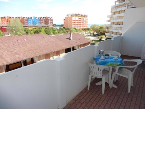 Beautiful three-room apartment for 6 people A C