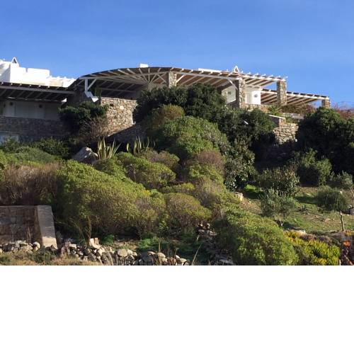 Beautiful Villa in Mykonos with Shared Swimming Pool
