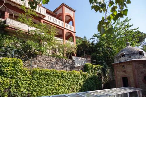 Beautiful Villa surrounded by nature in BCN
