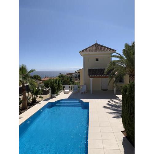 Beautiful villa with amazing view and private pool