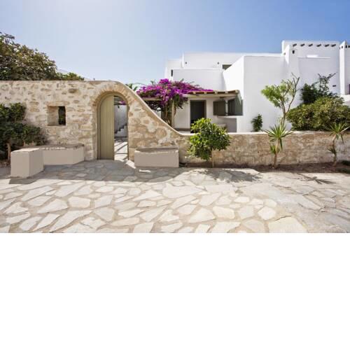 Beautiful villa with pool