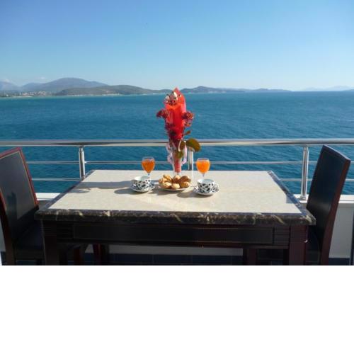 Beautifull Holiday Apartment Edlira