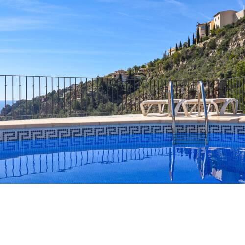 Beautifully tastefully decorated villa in Benitacell with private pool