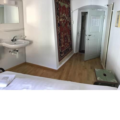 Bed & Breakfast Piz Ela