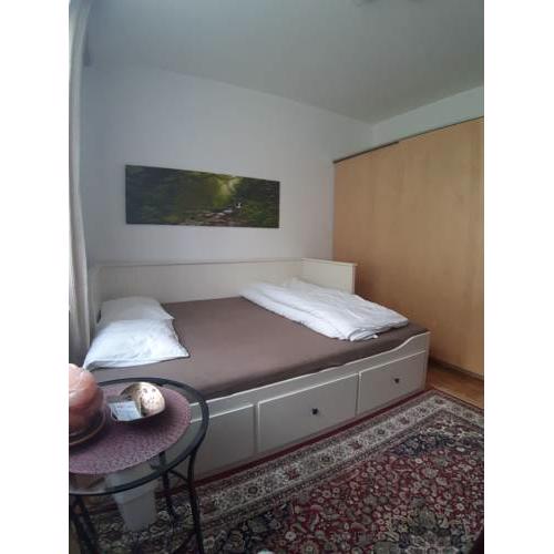 bedroom@home