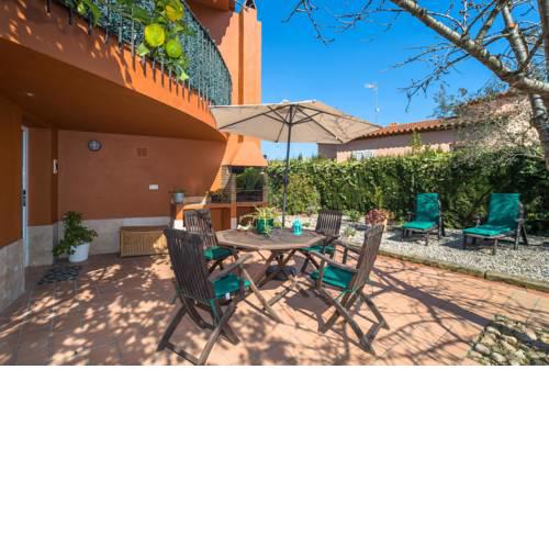 Begur Apartment Sleeps 2