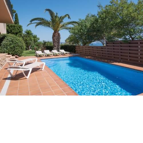 Begur Villa Sleeps 6 Pool WiFi