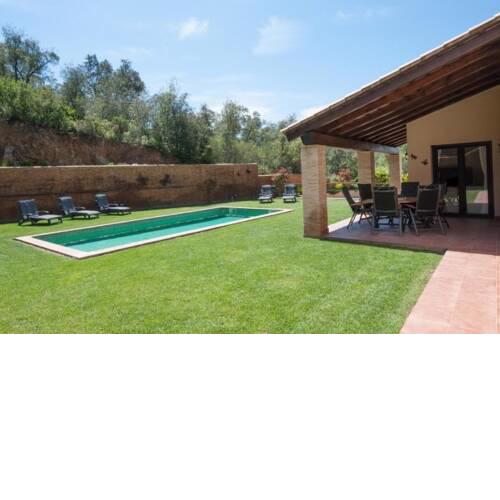 Begur Villa Sleeps 6 Pool WiFi