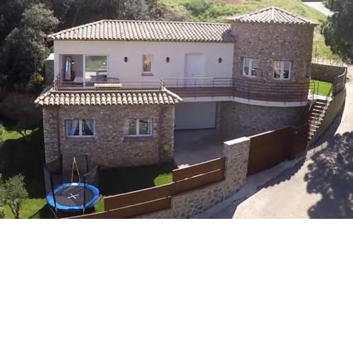 Begur Villa Sleeps 8 Pool Air Con WiFi