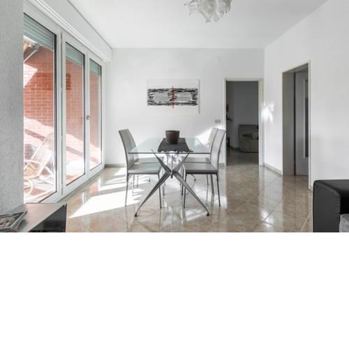 BELL APARTMENT