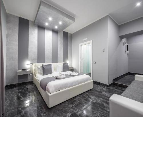 Bella Napoli Suites