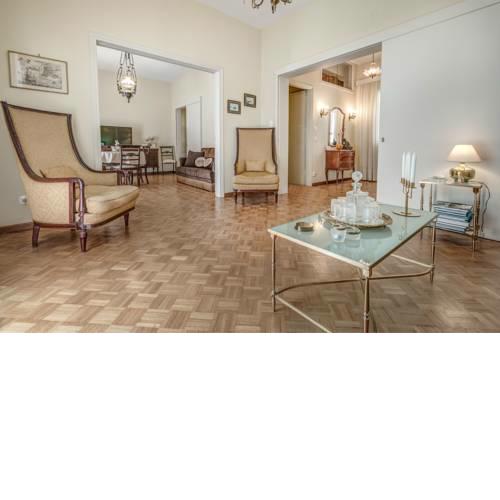 Bella Venezia Residence