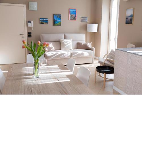 Bellagio Love apartment Pool Near lake Free parking