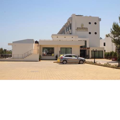 Bellapais Oasis Hotel