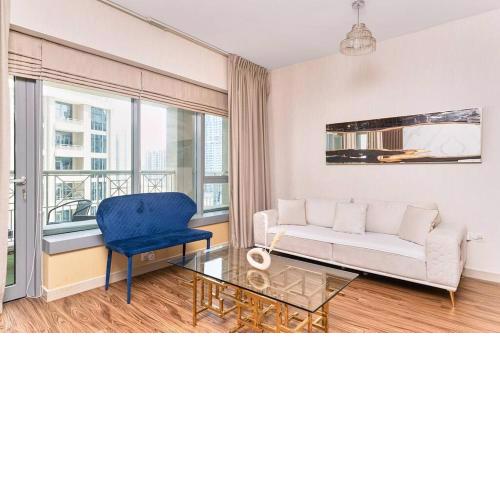 Bellavista - 29 boulevard Ashen 1BR & extra room with Twin Beds - Partial Fountain View