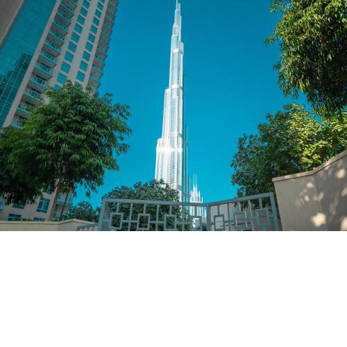 BellaVista - Villa Luxe Resort at Burj Residences Tower 1 Downtown Boulevard Direct Access to the Fountain and Dubai Mall