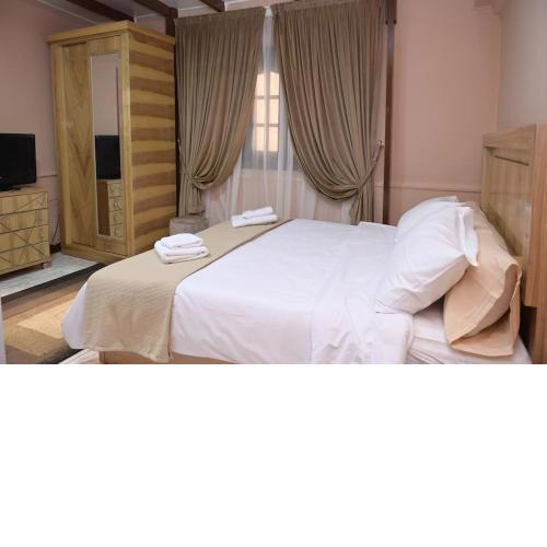 Belle Helen - Cozy Studio - Downtown Cairo