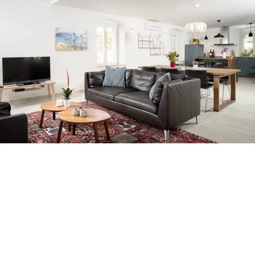 Bellevue Suite