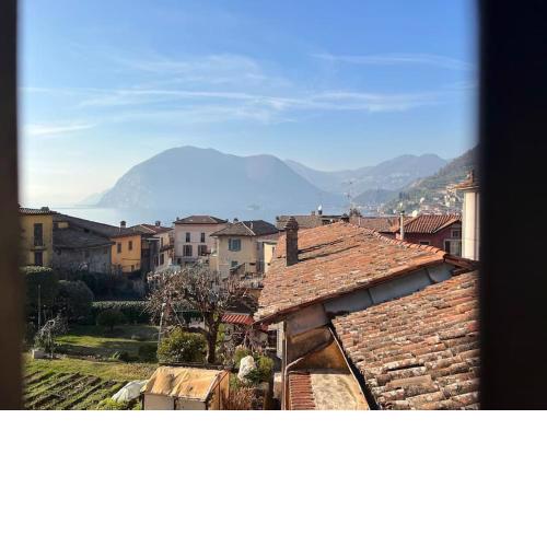 Bellissimo trilo vista lago