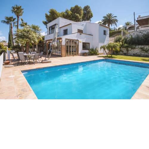 Benitachell Villa Sleeps 4 with Pool and Air Con