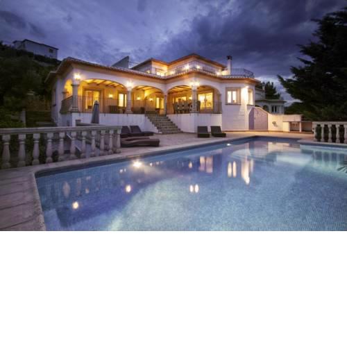 Benitachell Villa Sleeps 6 Pool Air Con WiFi