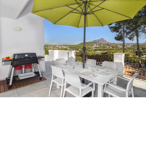 Benitachell Villa Sleeps 6 with Pool and WiFi
