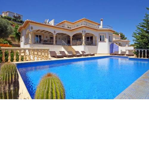 Benitachell Villa Sleeps 8 Pool Air Con WiFi