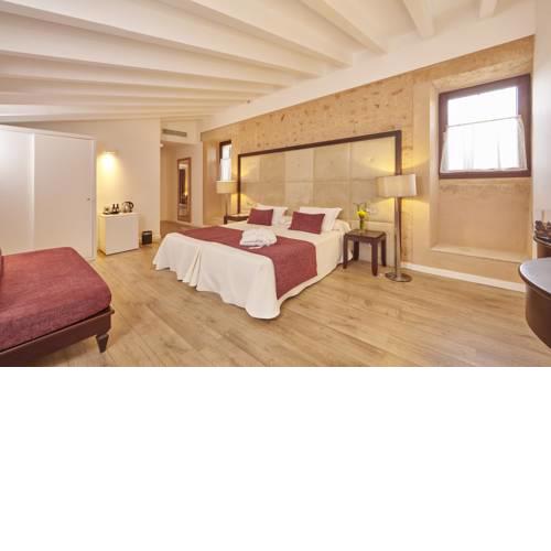 Bennoc Petit Hotel