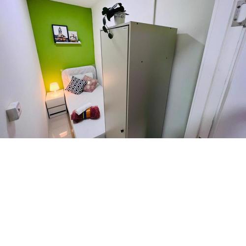 Best Closed Partition Room in Al Barsha-1 Near MOE Metro
