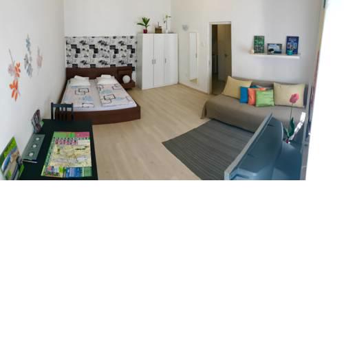 Best Location! Free parking, air conditioner.