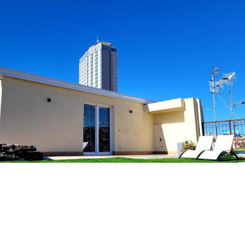 Beverello Guest House