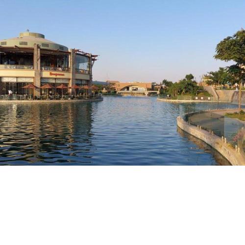 B.G luxury apartment near Air Mall