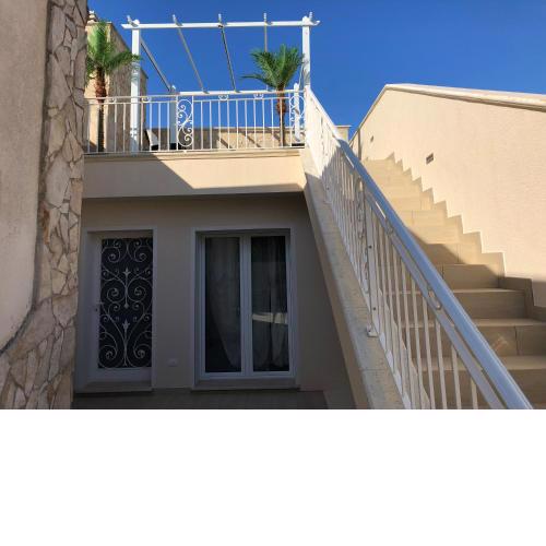 Bi locale in villa